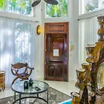 Royal Palms 3 condo