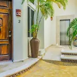 Royal Palms 3 condo
